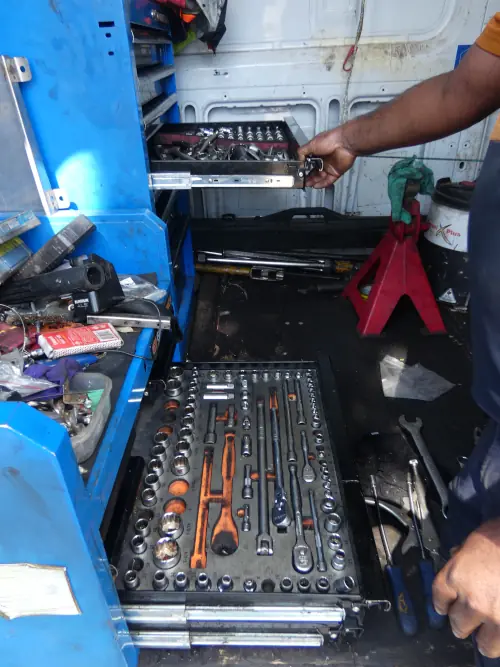 Heavy Vehicle Mechanic - Mobile Mechanic Service - Maharaj’s Mechanical Services & Transport - Mechanic Tools